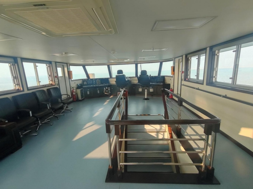 出售78人普通客船