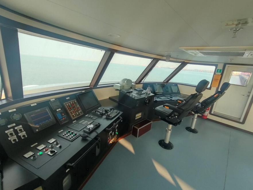 出售78人普通客船