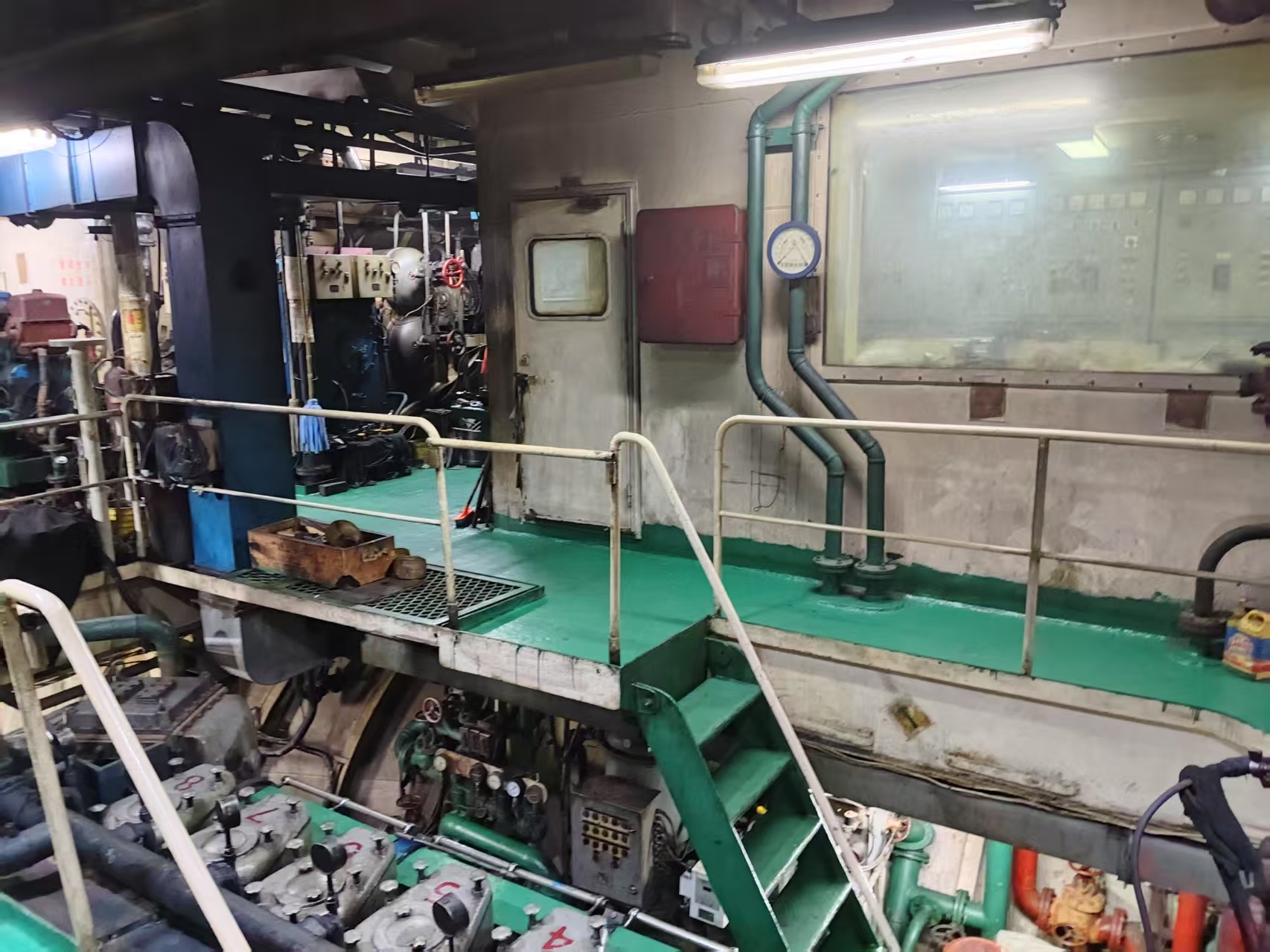 出售5612吨多用途船