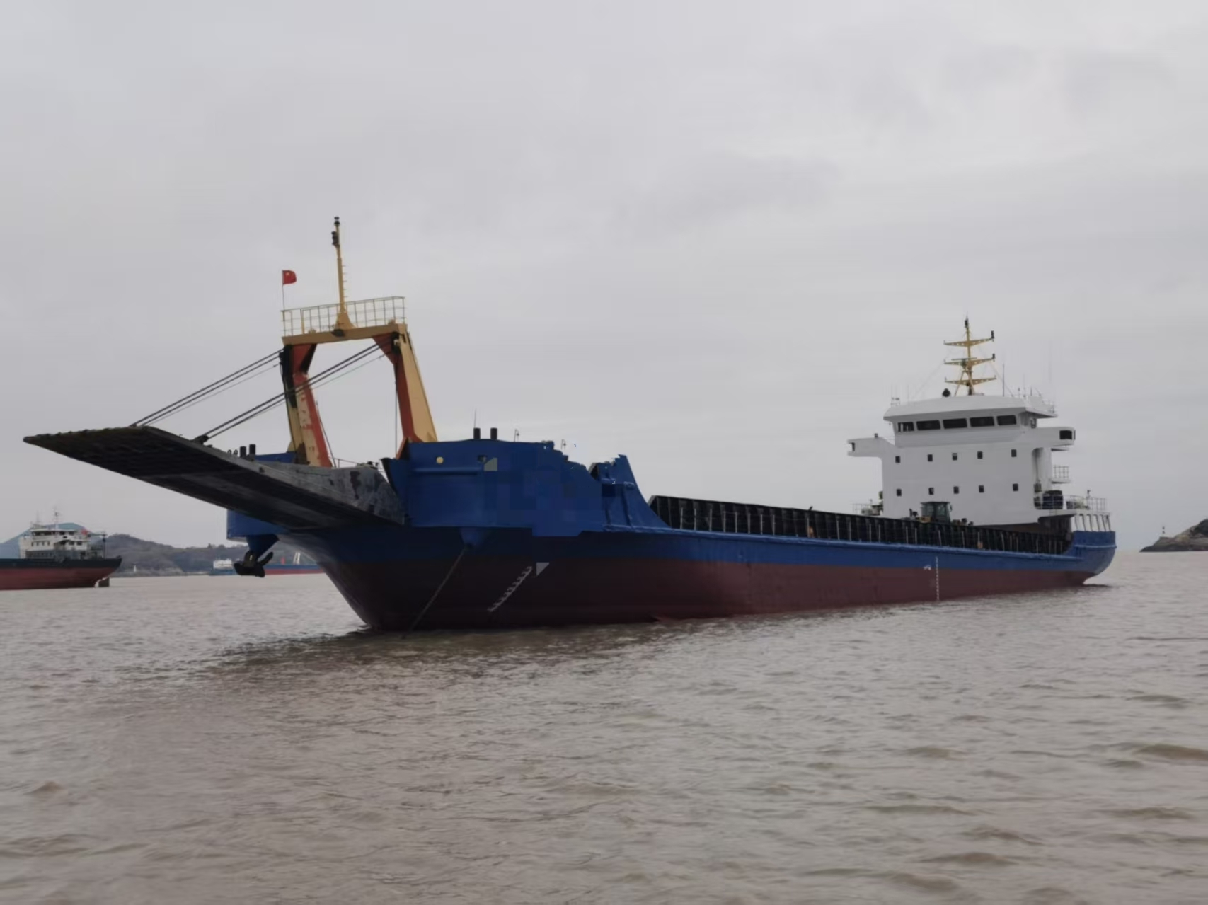 出售2486吨甲板货驳