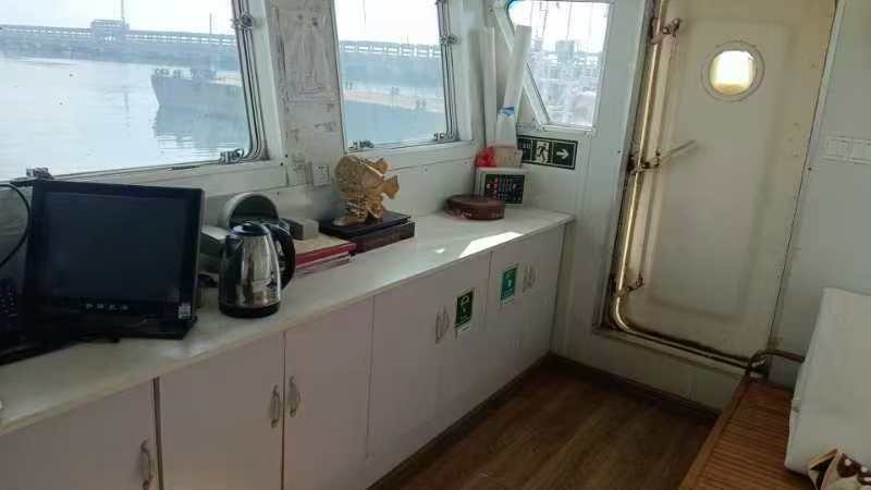 出售450吨甲板货驳