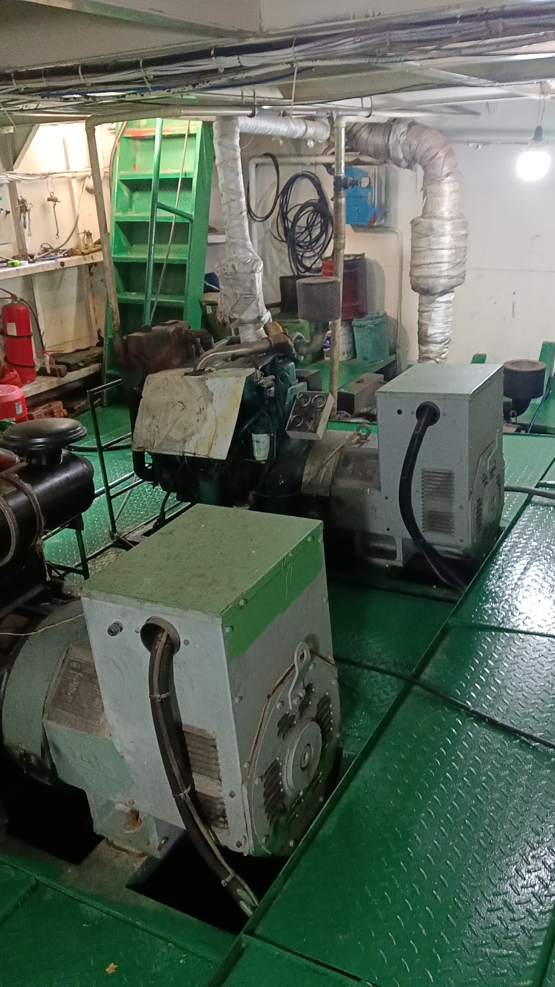 出售450吨甲板货驳