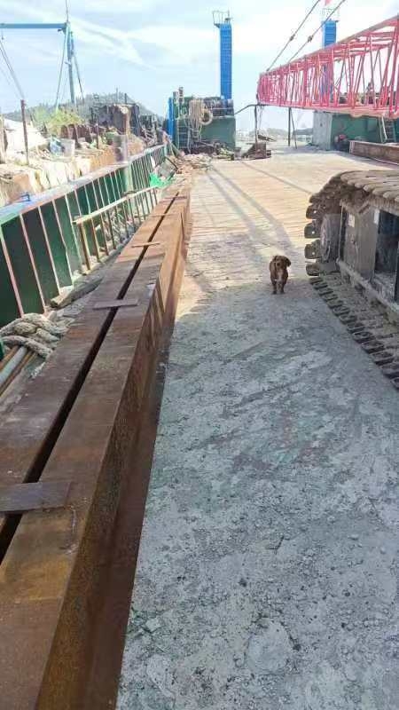 出售450吨甲板货驳