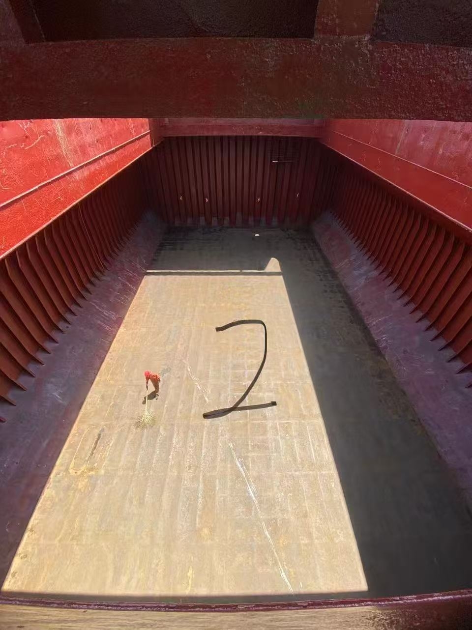 出售13830吨散货船