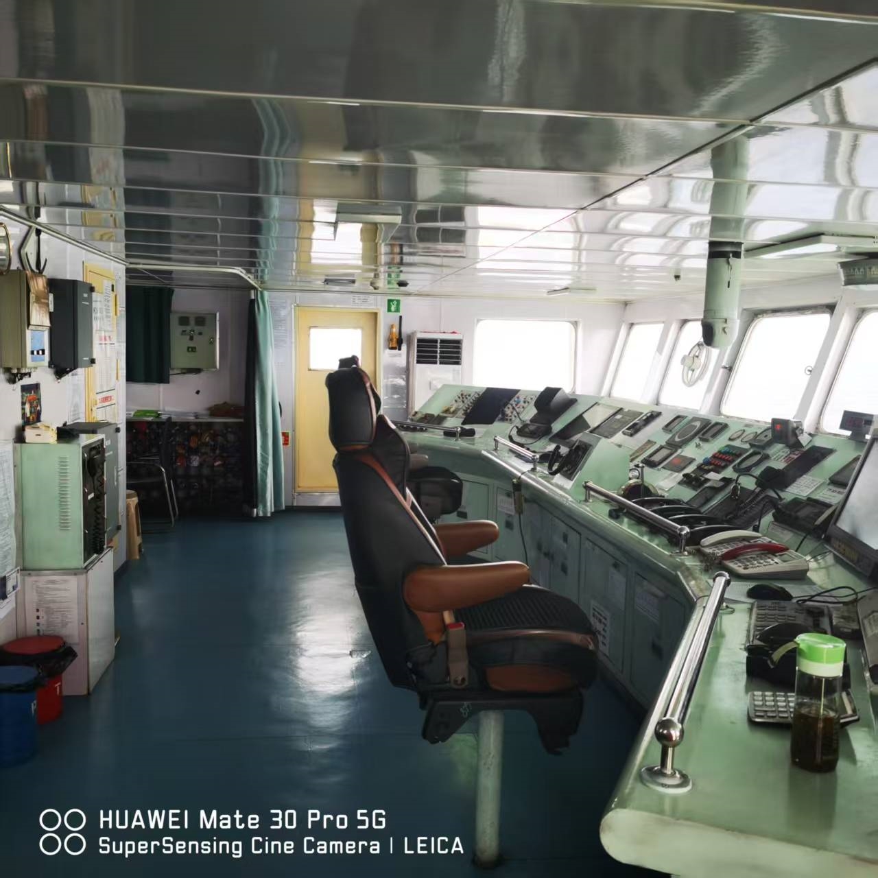 出售13830吨散货船