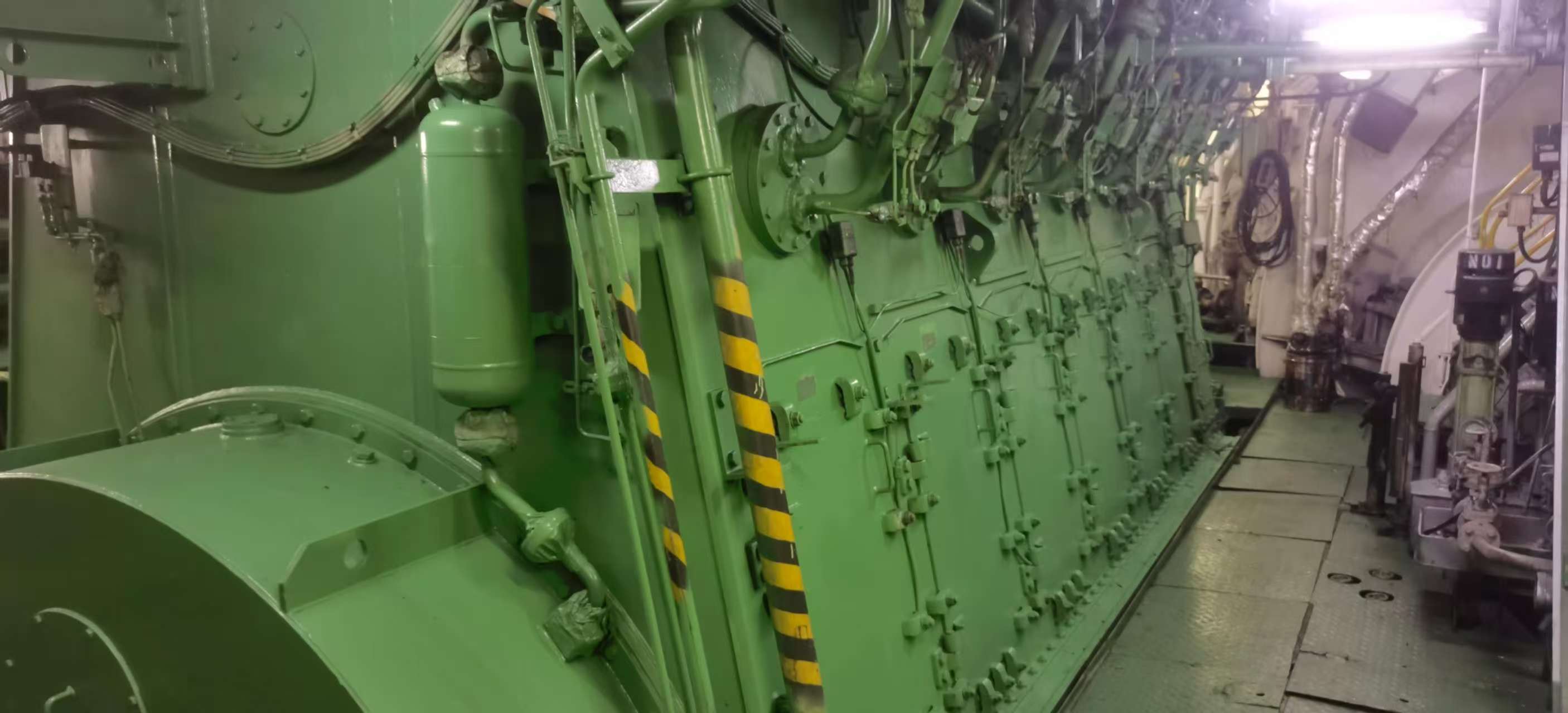 出售38000吨散货船