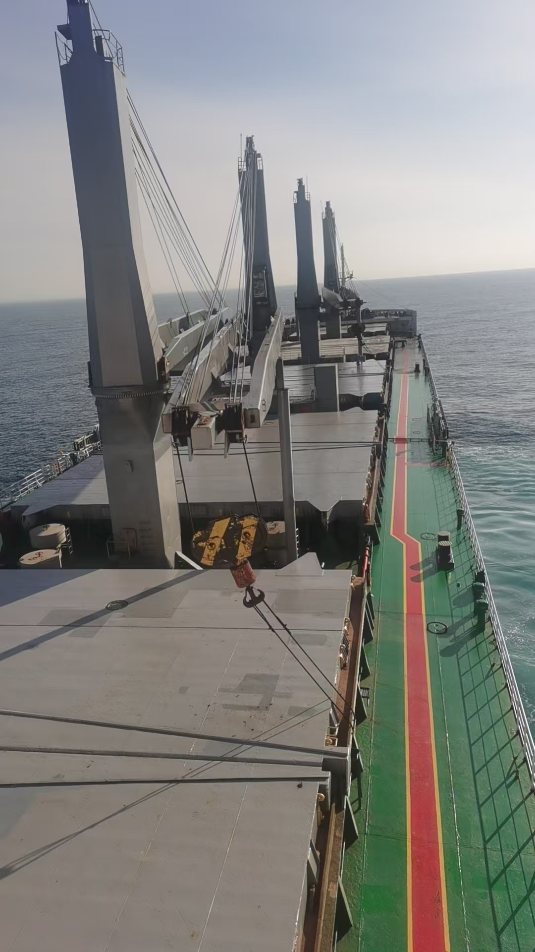 出售38000吨散货船