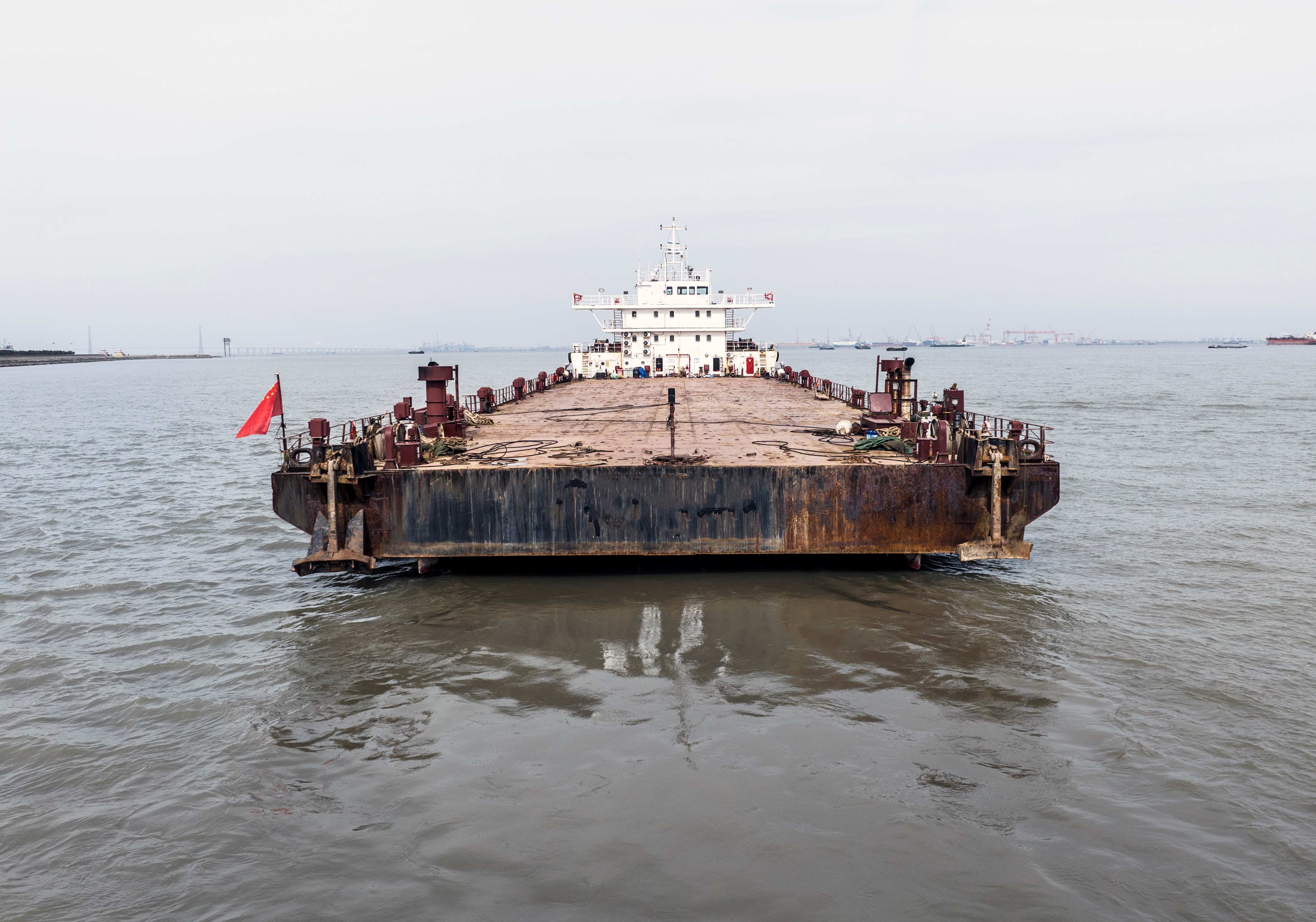 出售4612吨甲板货驳