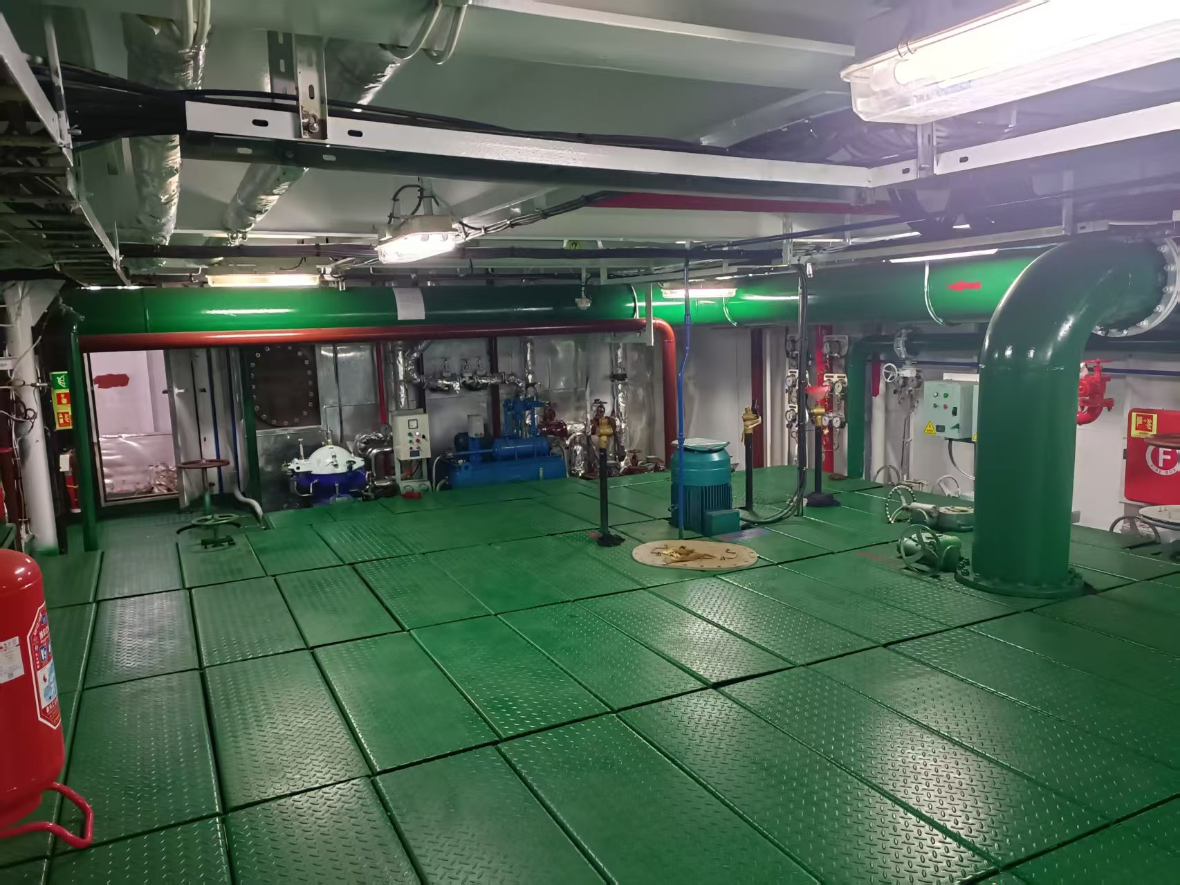 出售9721吨散货船