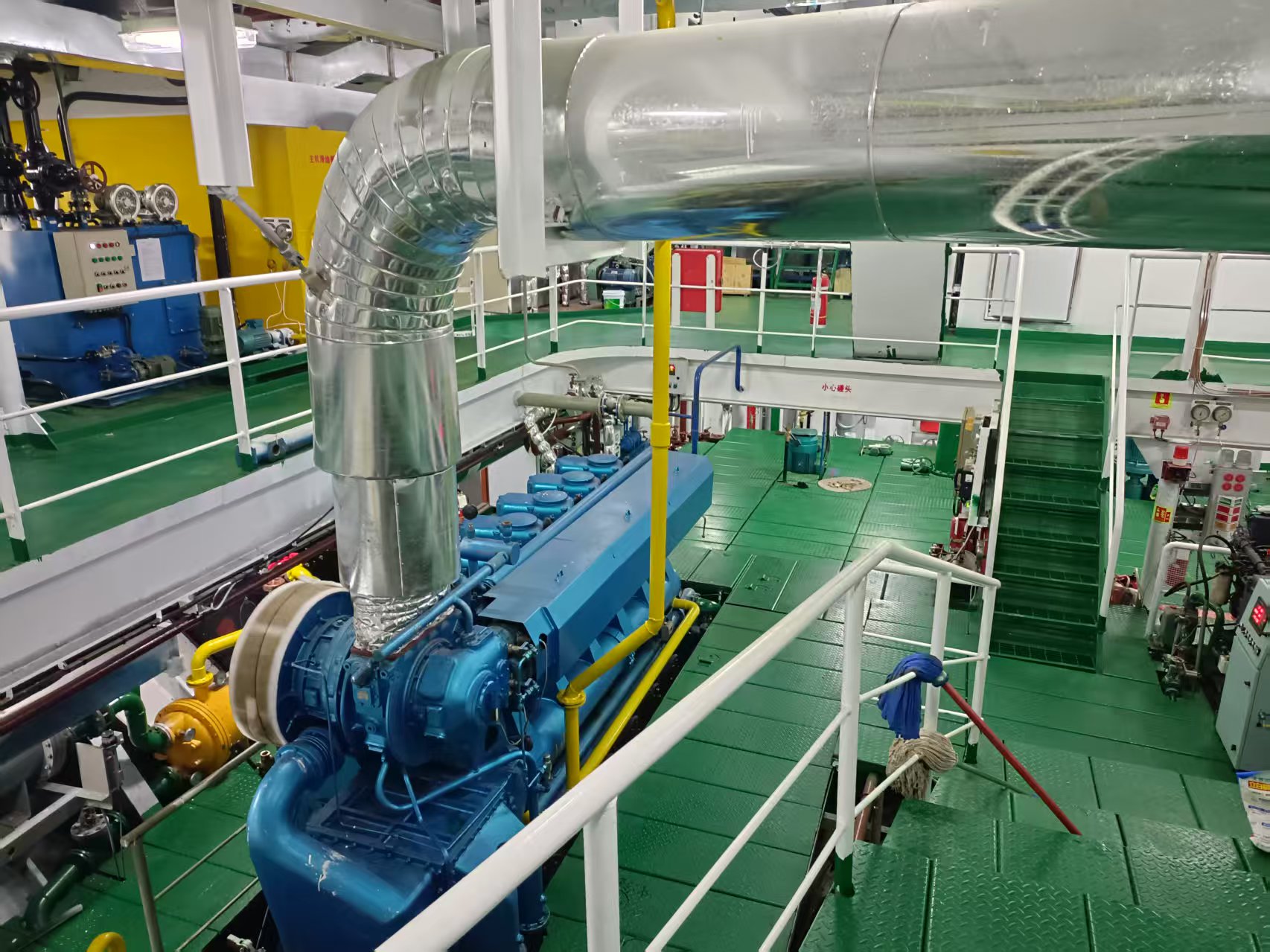 出售9721吨散货船