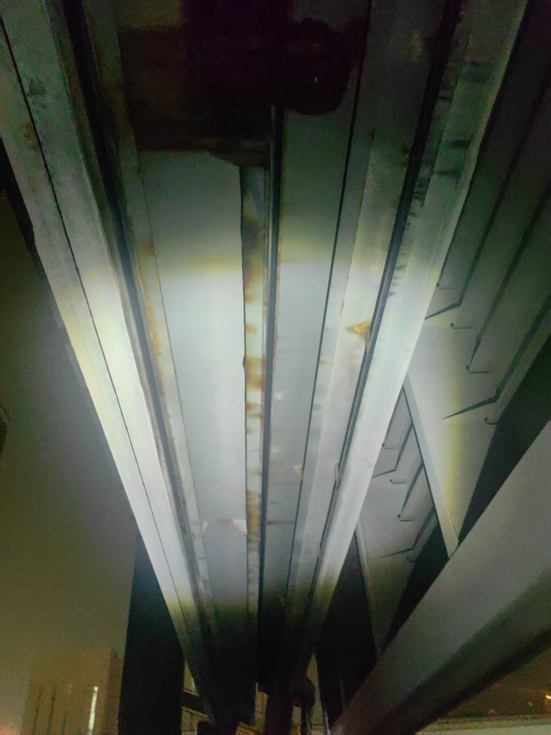 出售7490吨散货船