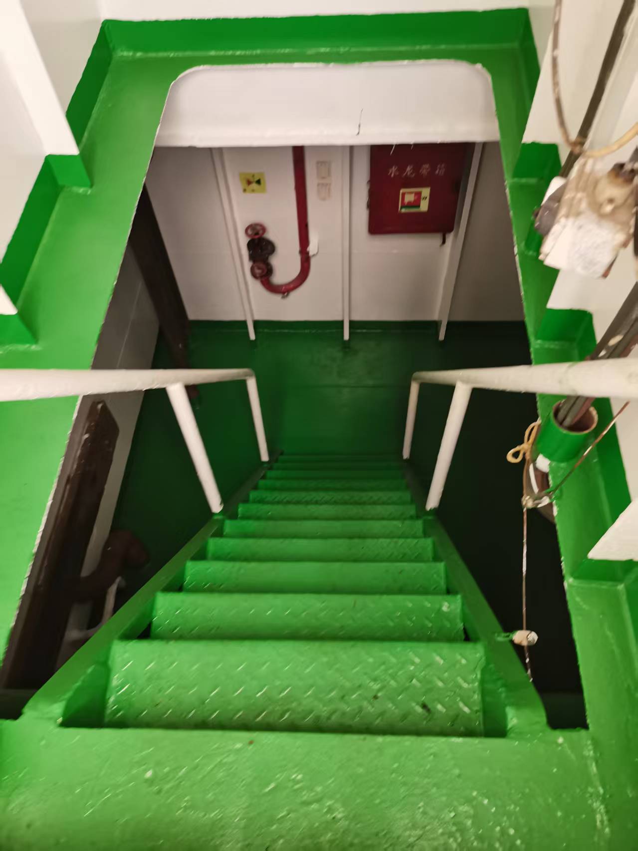 出售4511吨成品油船