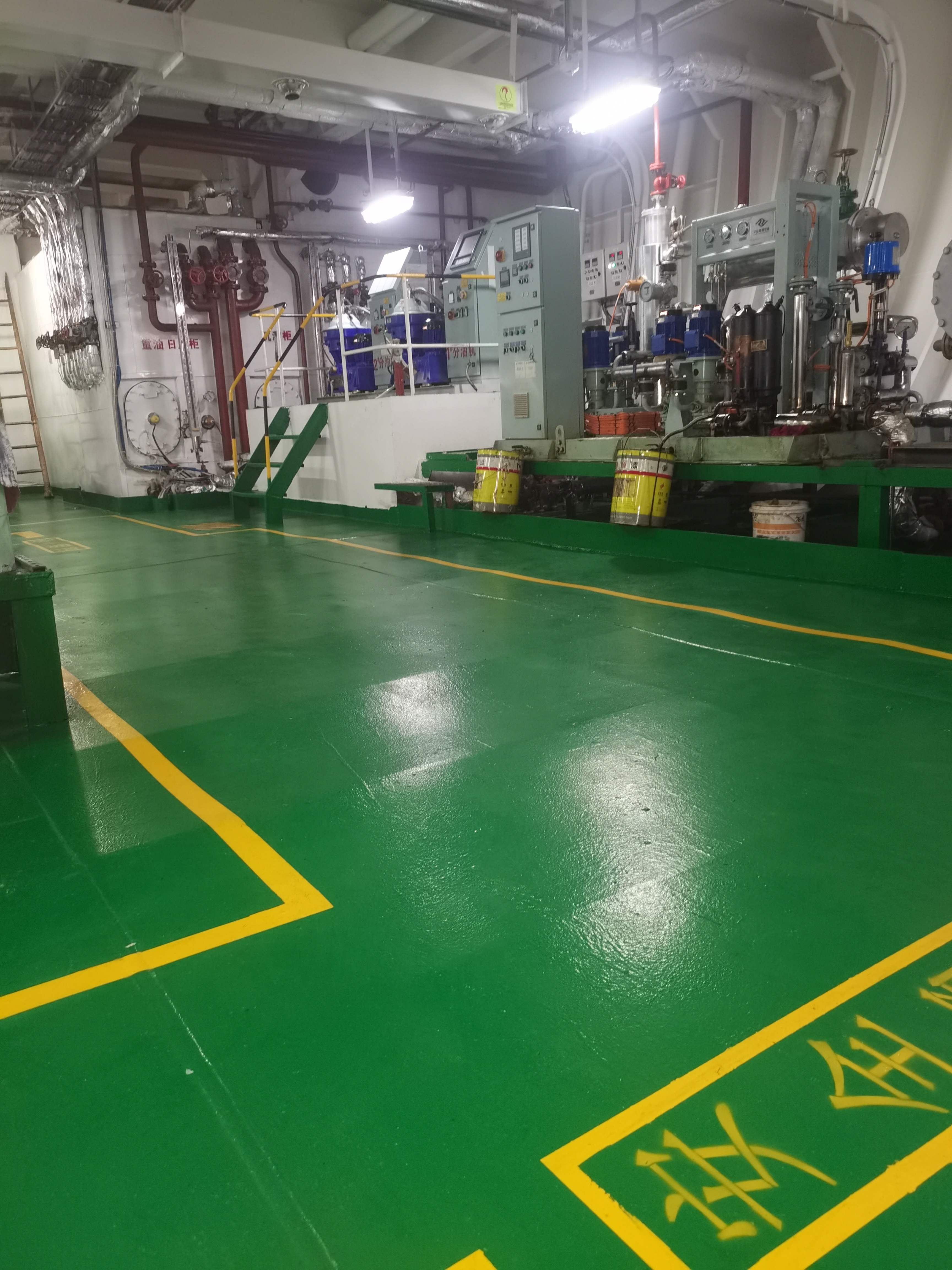 出售7491吨散货船