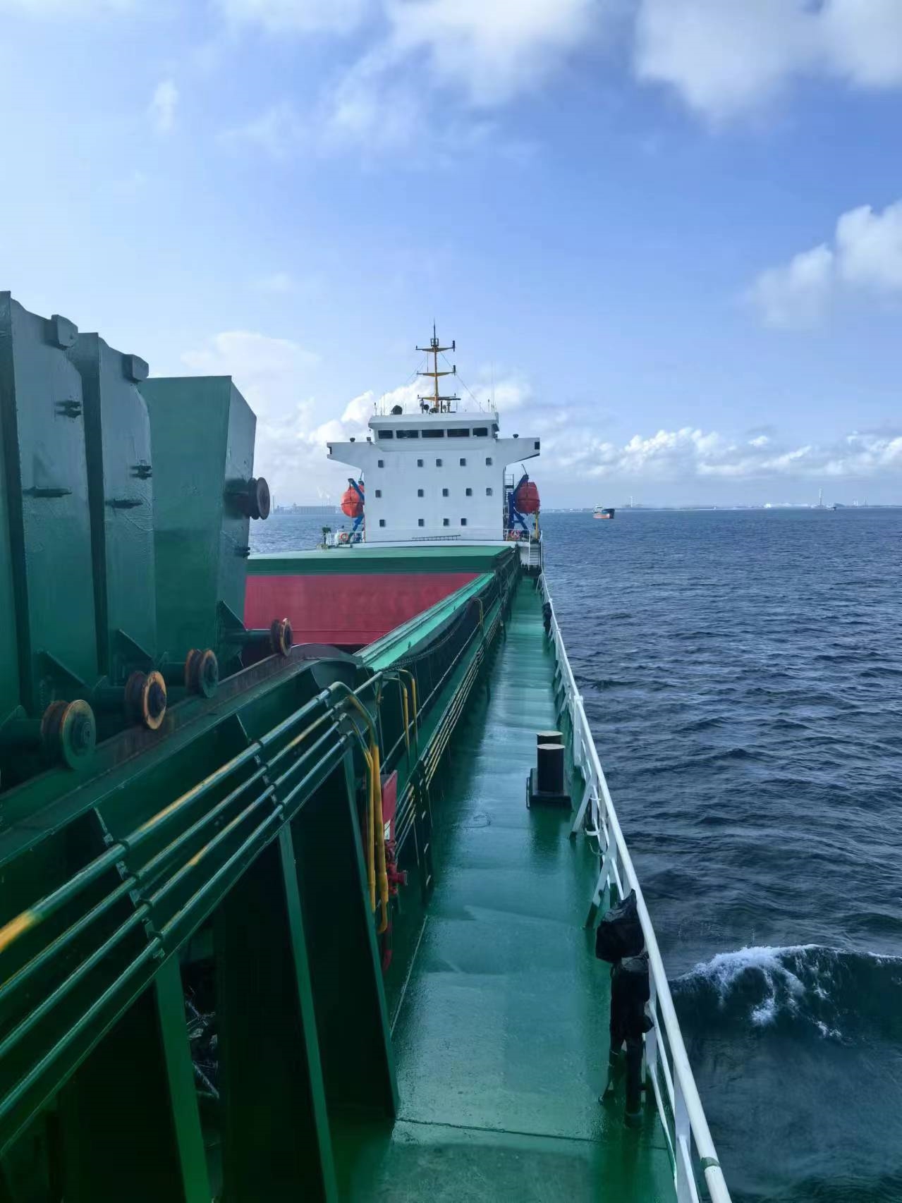 出售7491吨散货船