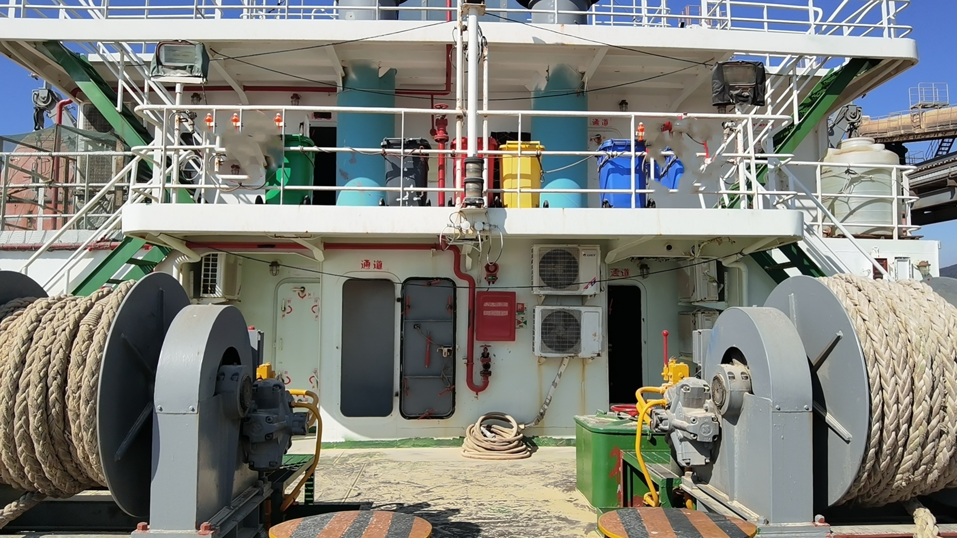 出售7500吨散货船