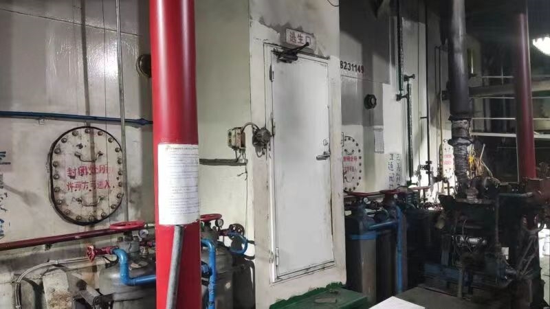 出售2343吨自卸砂船