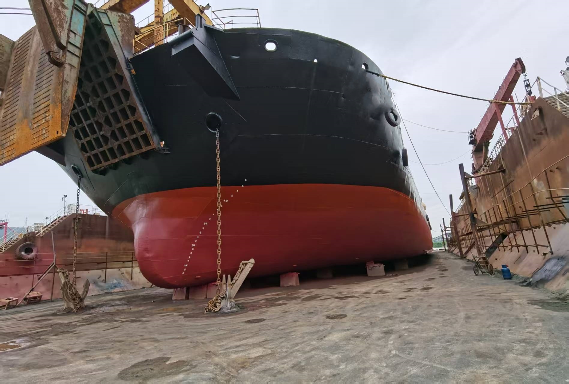 出售7450吨甲板货驳