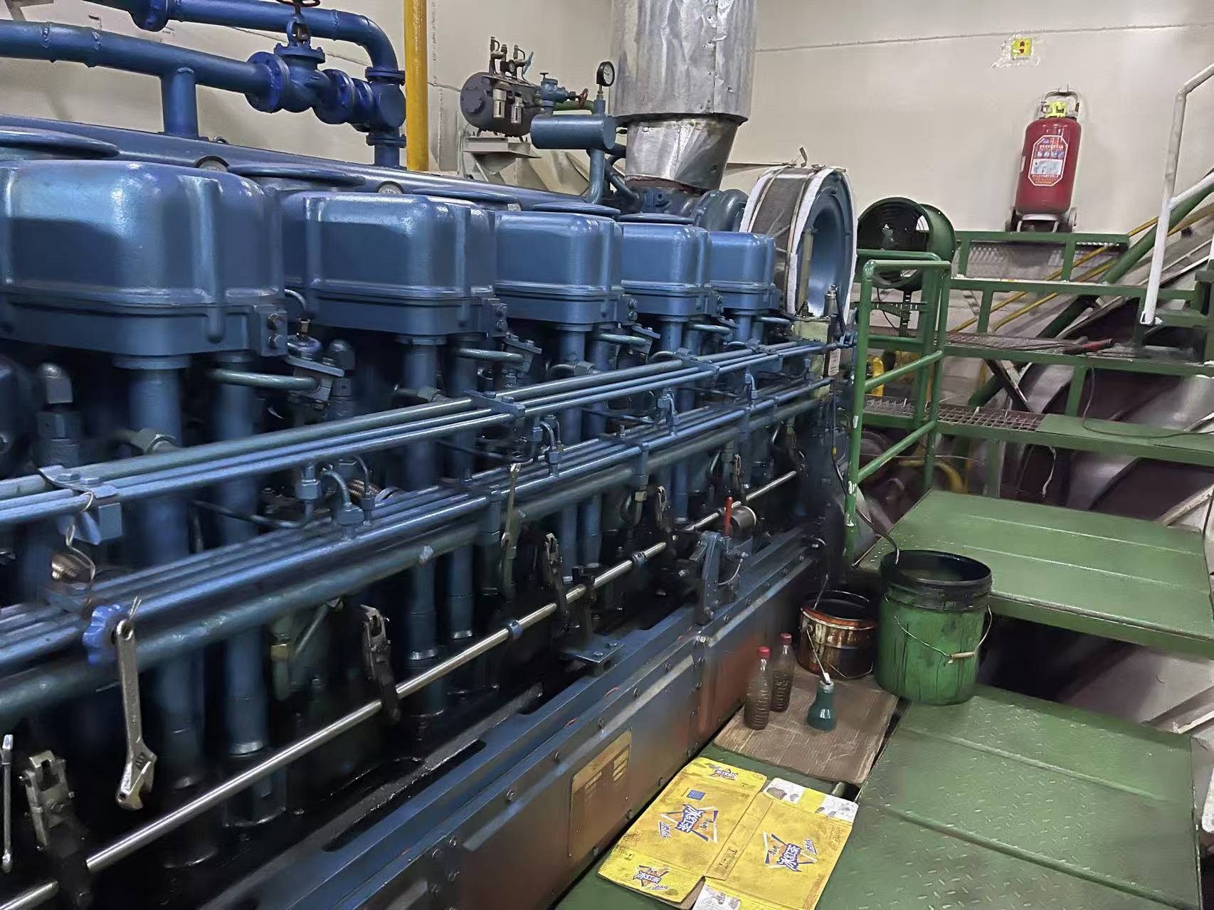 出售11564吨甲板货驳