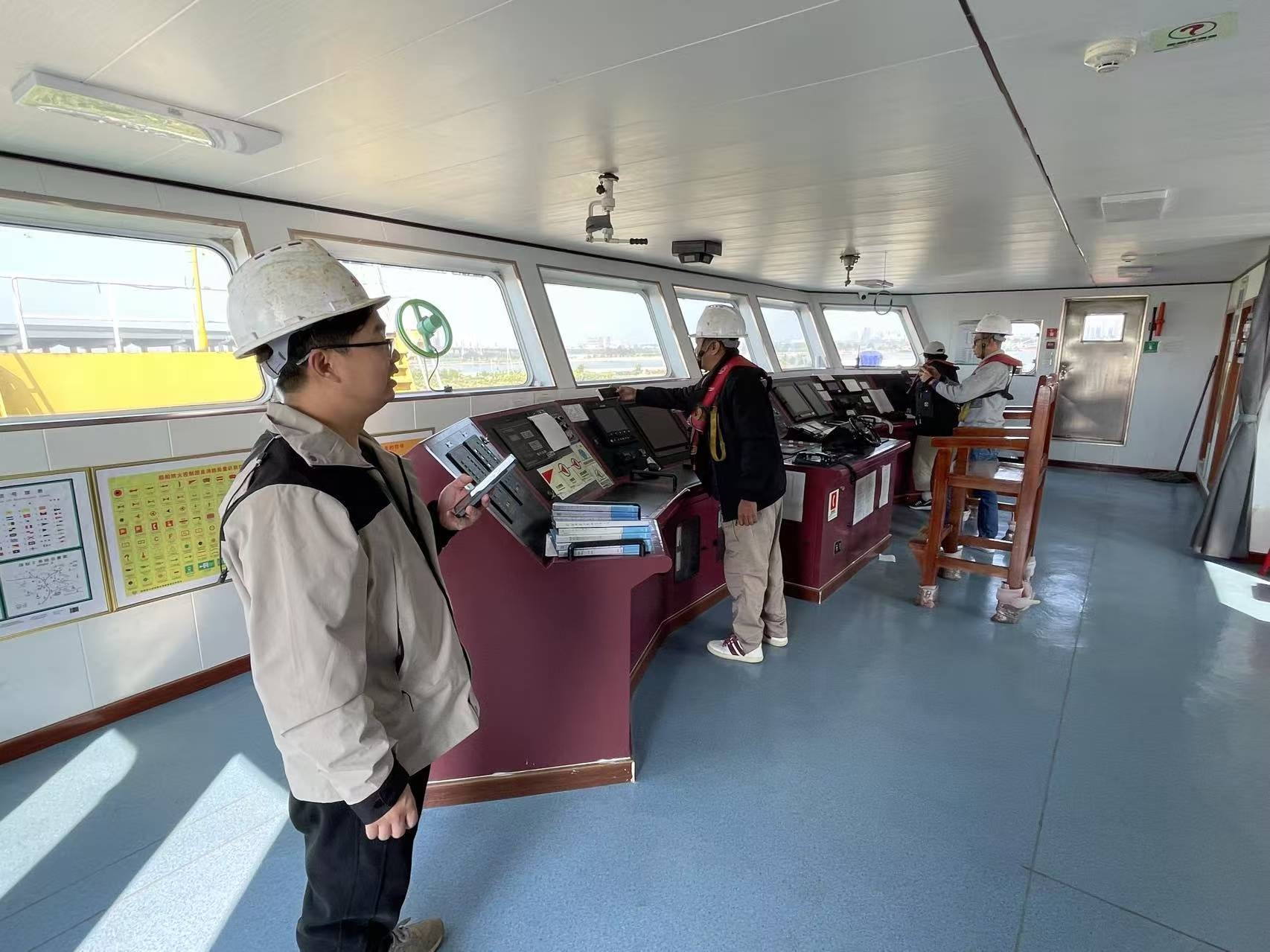 出售11564吨甲板货驳