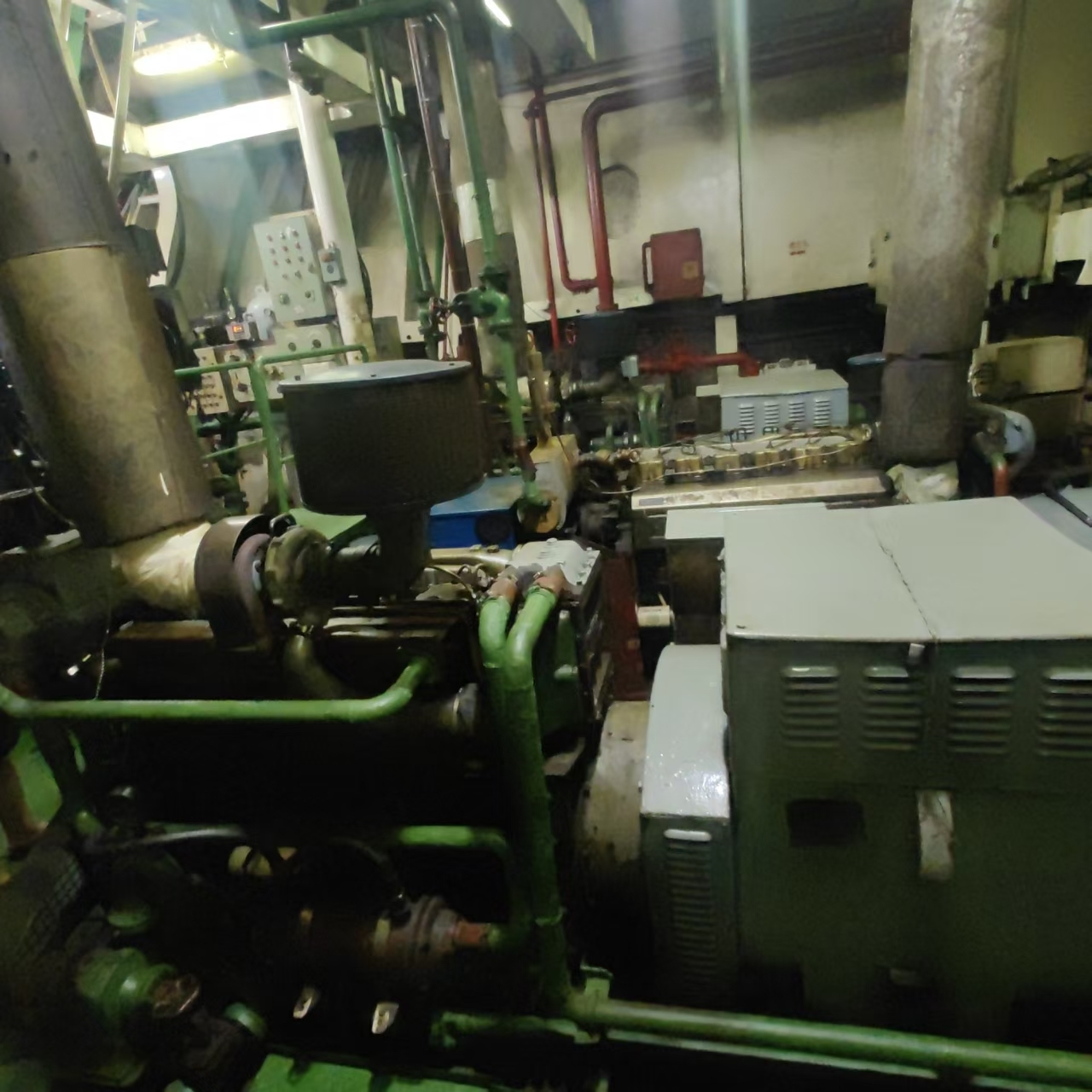 出售7800吨成品油船