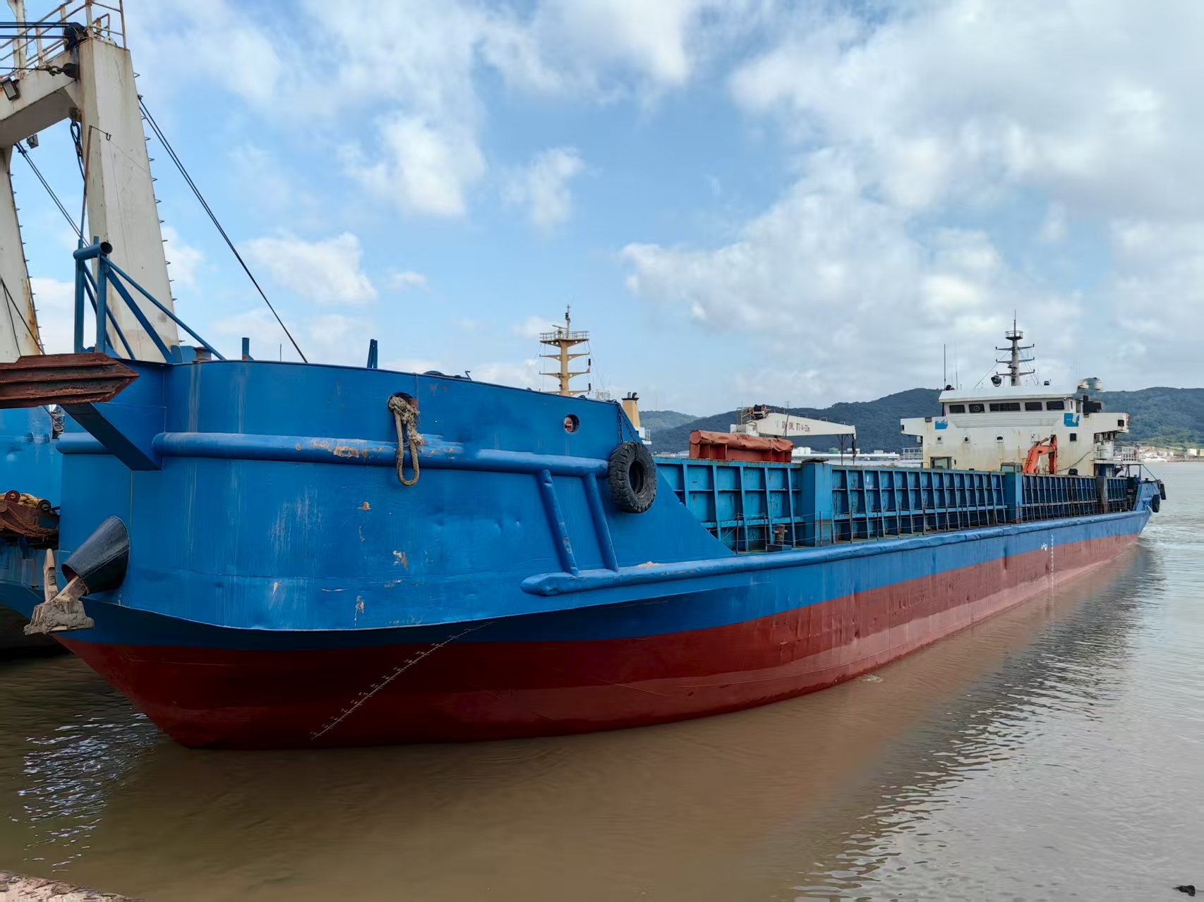 出售2940吨甲板货驳