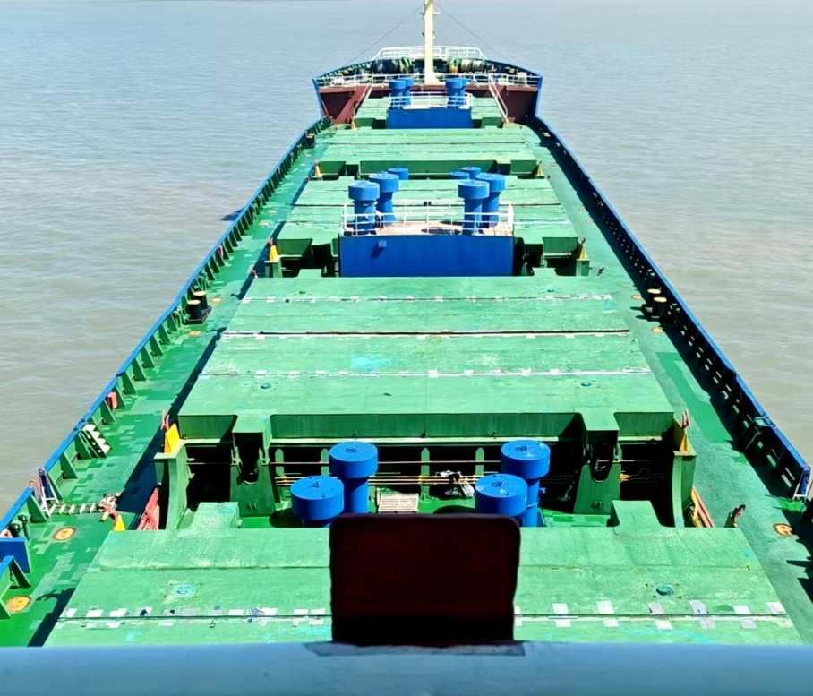 出售25000吨散货船