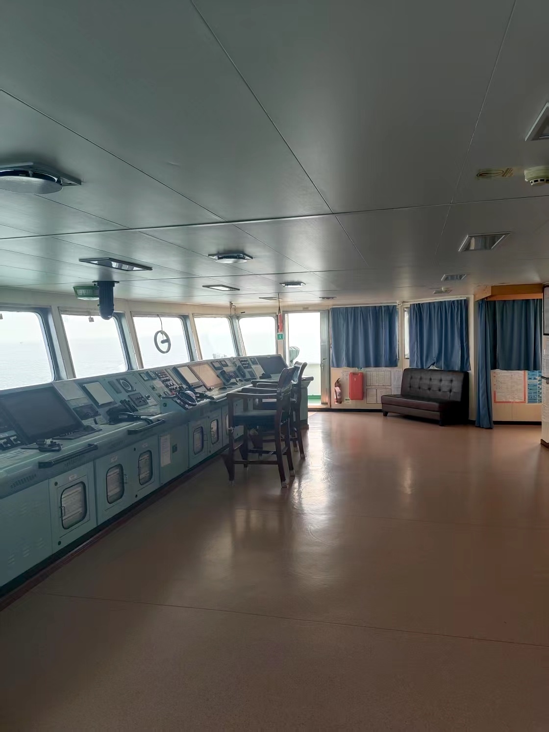 出售11587吨成品油船