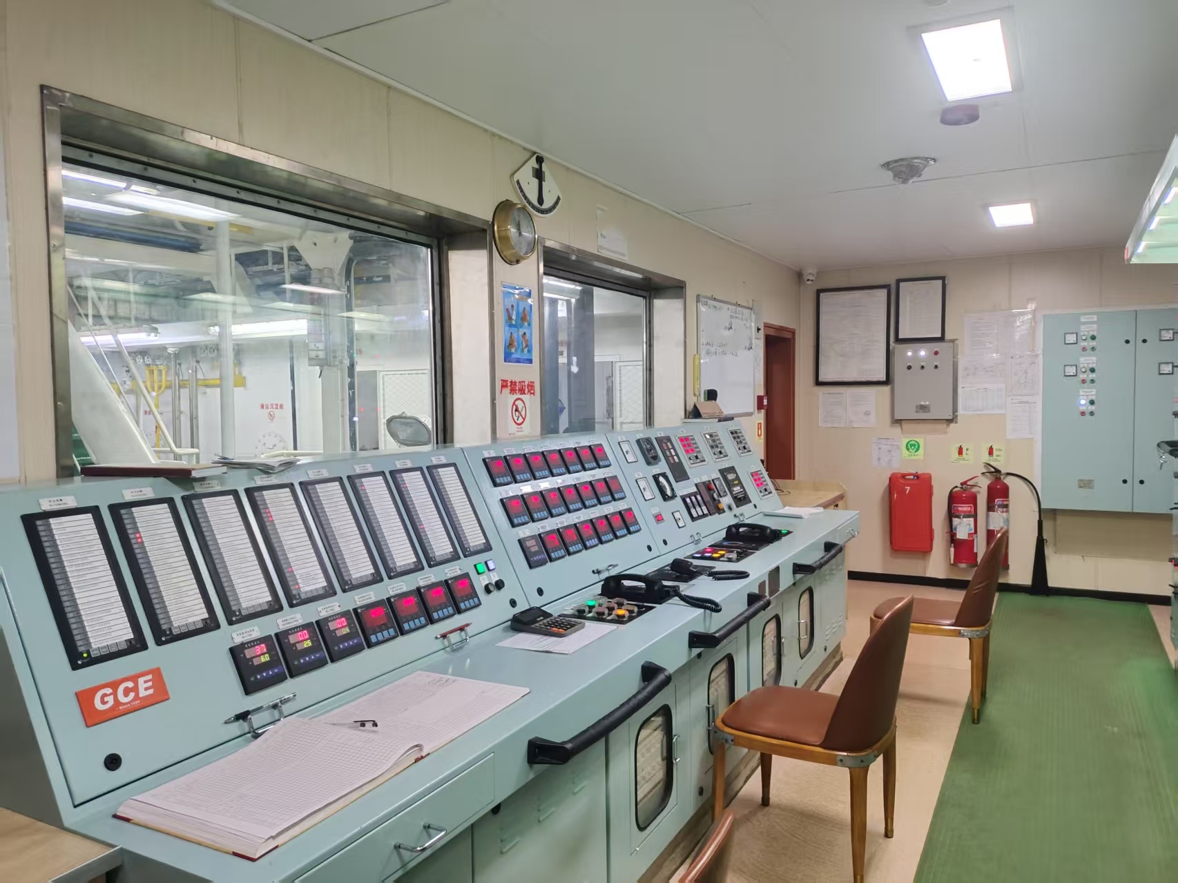 出售11587吨成品油船