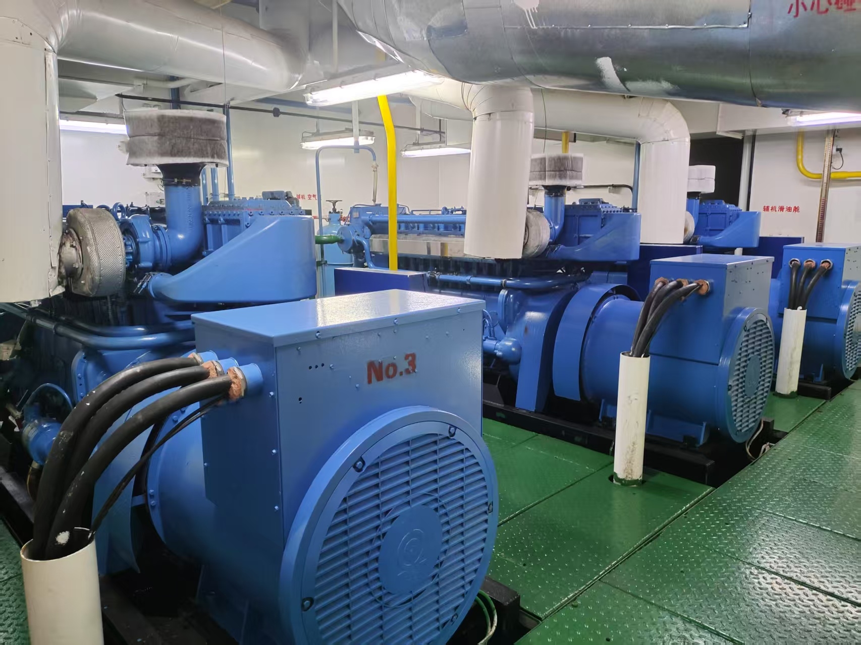 出售11587吨成品油船