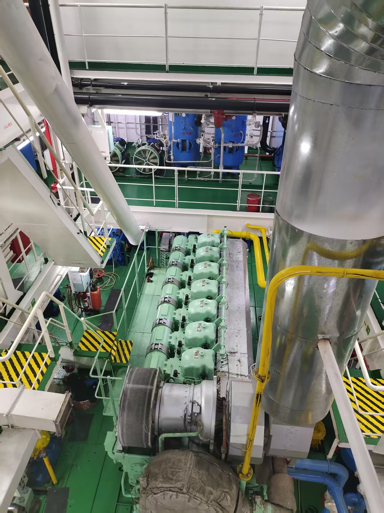 出售11587吨成品油船