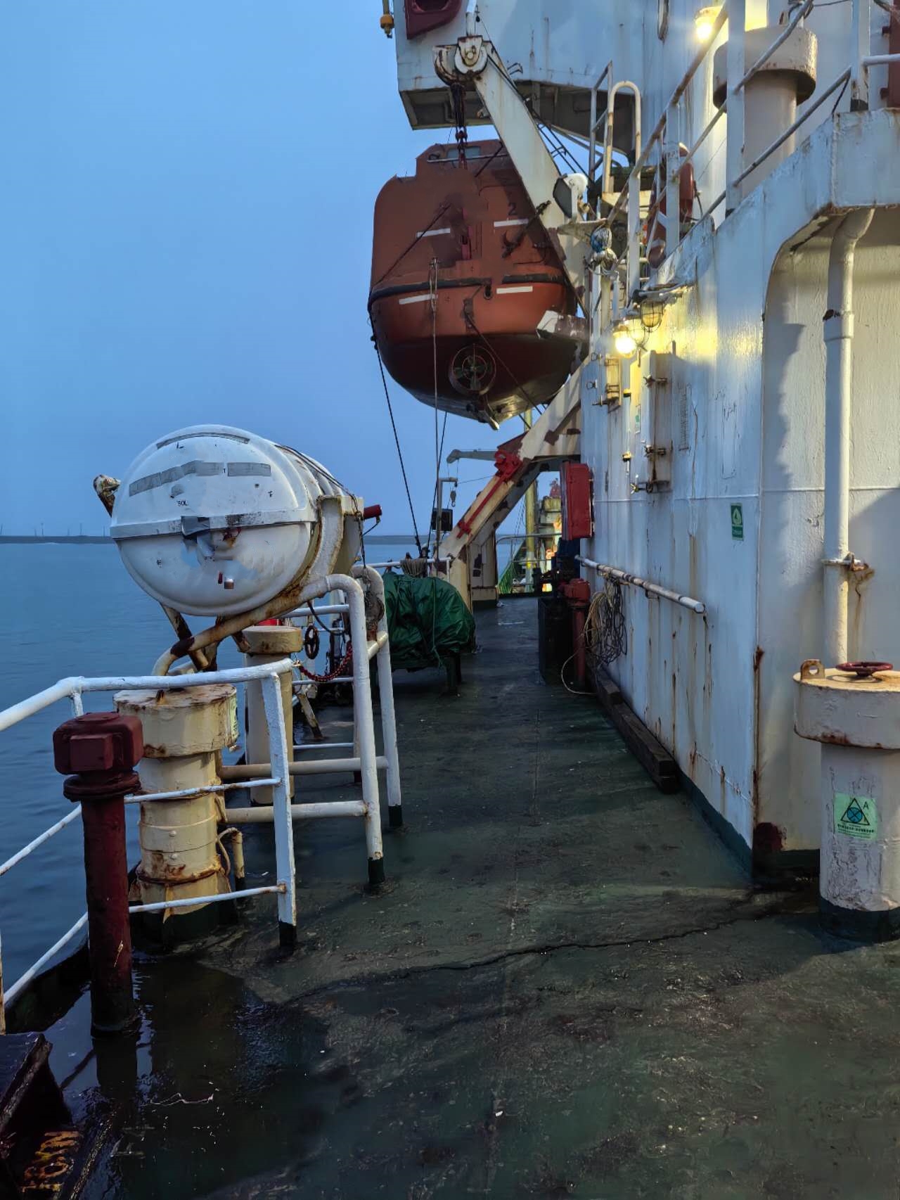 出售6800吨杂货船