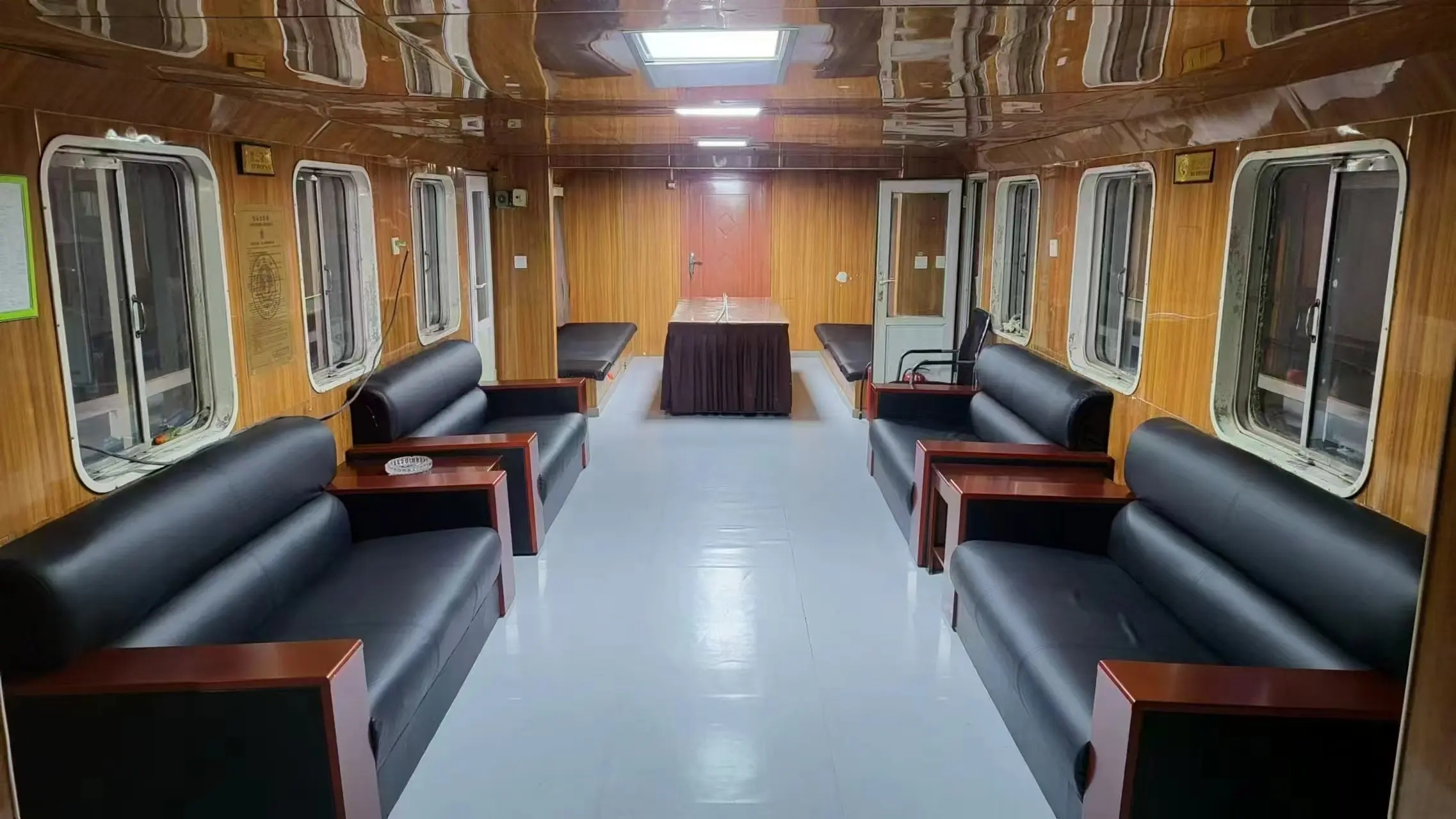 出售28.35米交通船